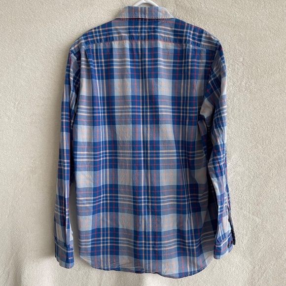 Marc By Marc Jacobs Classic Fit Men’s Casual Button-Down Shirt. - Picture 2 of 7
